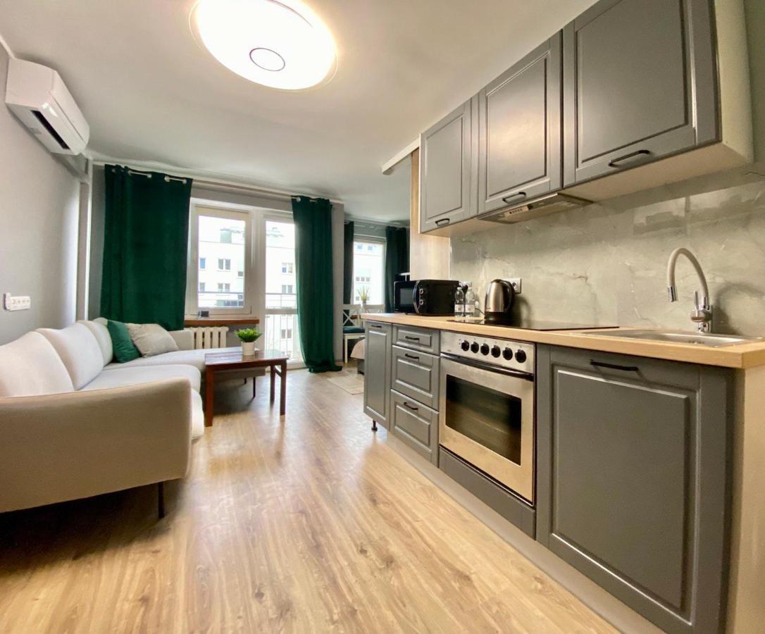 K22 Al Jana Pawla II Apartments 1 Varsó Kültér fotó